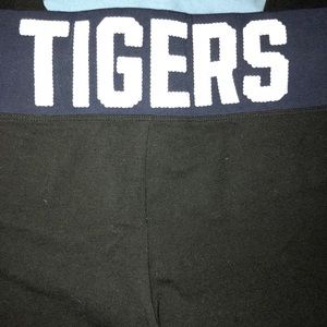 Detroit Tigers Capri PINK VS Leggings